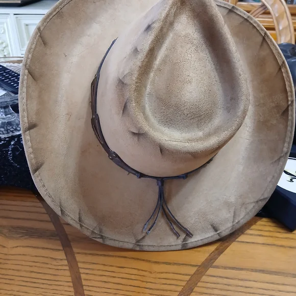 Western Cowboy Hat - Picture 3 of 12